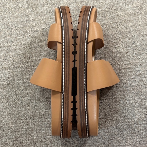 Madewell The Charley Double-Strap Slide Sandal in Desert Camel - Picture 7 of 7